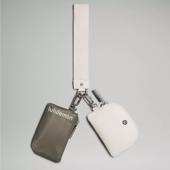 52-54🆕 Lululemon Dual Pouch Wristlet - Grey Sage/White Opal - Picture 6 of 6
